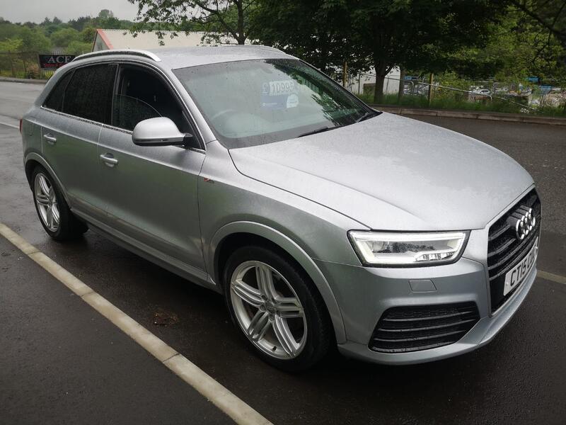 AUDI Q3