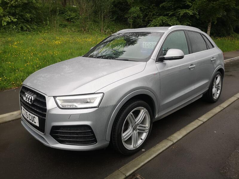 AUDI Q3
