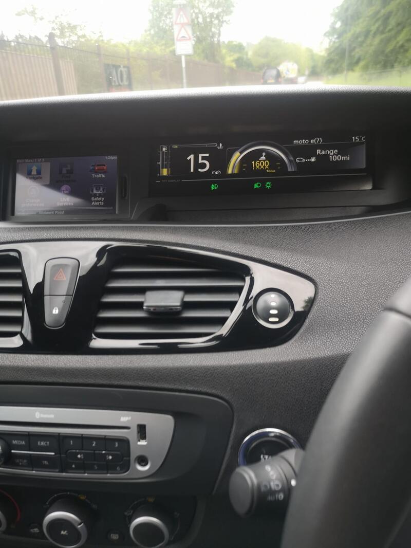 RENAULT SCENIC
