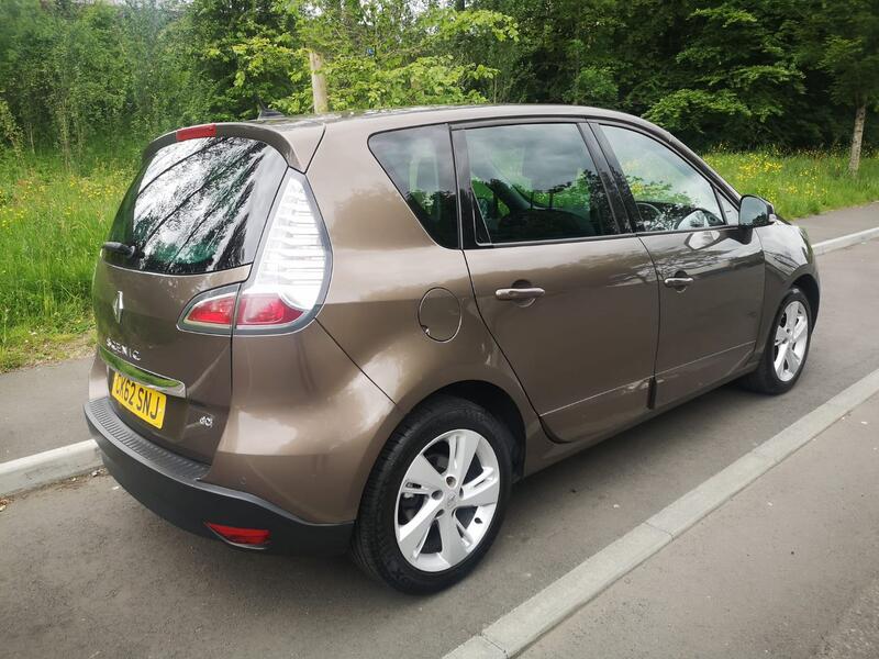 RENAULT SCENIC