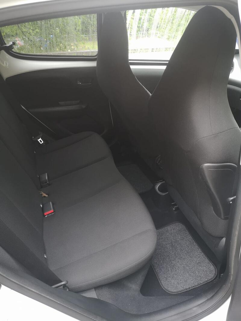 PEUGEOT 108
