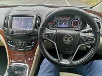VAUXHALL INSIGNIA