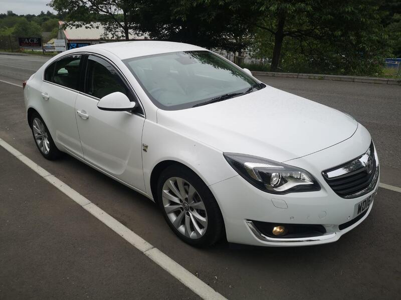 VAUXHALL INSIGNIA