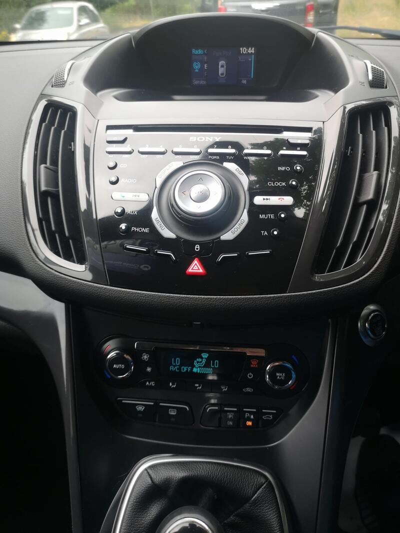 FORD KUGA