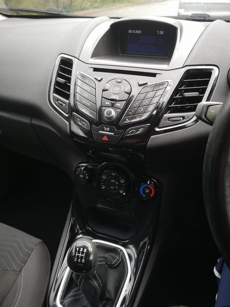 FORD FIESTA