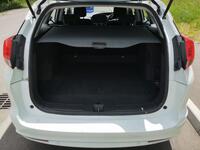 TOYOTA URBAN CRUISER