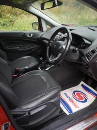 TOYOTA URBAN CRUISER