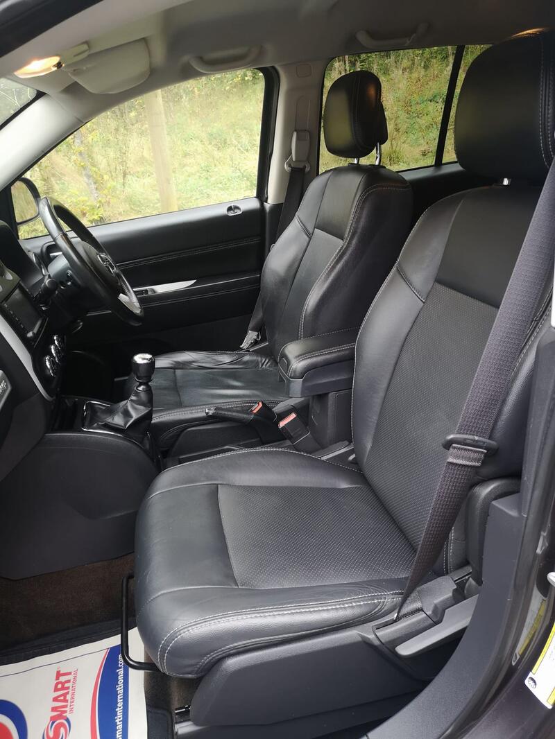 TOYOTA URBAN CRUISER