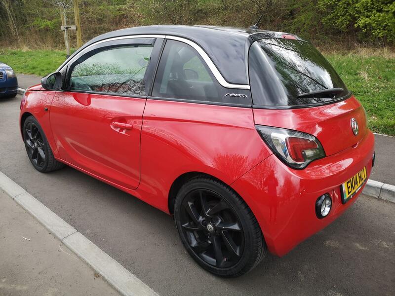 TOYOTA URBAN CRUISER