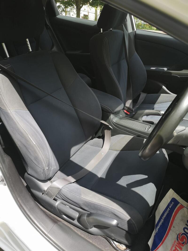 TOYOTA URBAN CRUISER