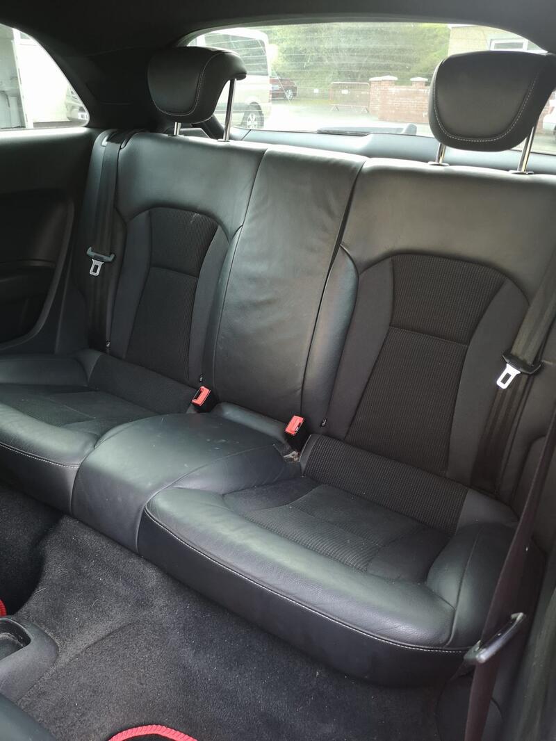 TOYOTA URBAN CRUISER