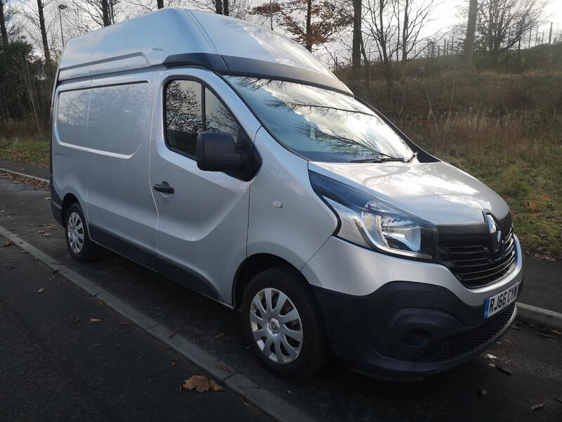 RENAULT TRAFIC