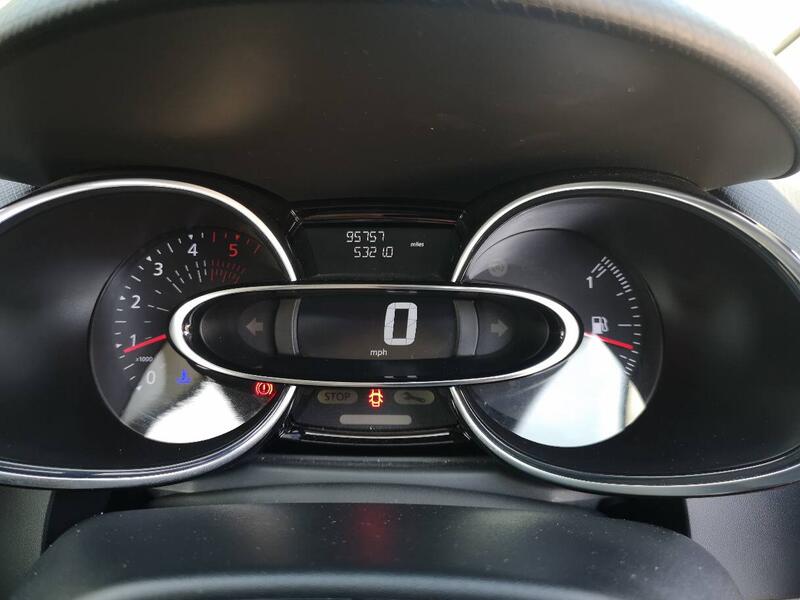 RENAULT CLIO