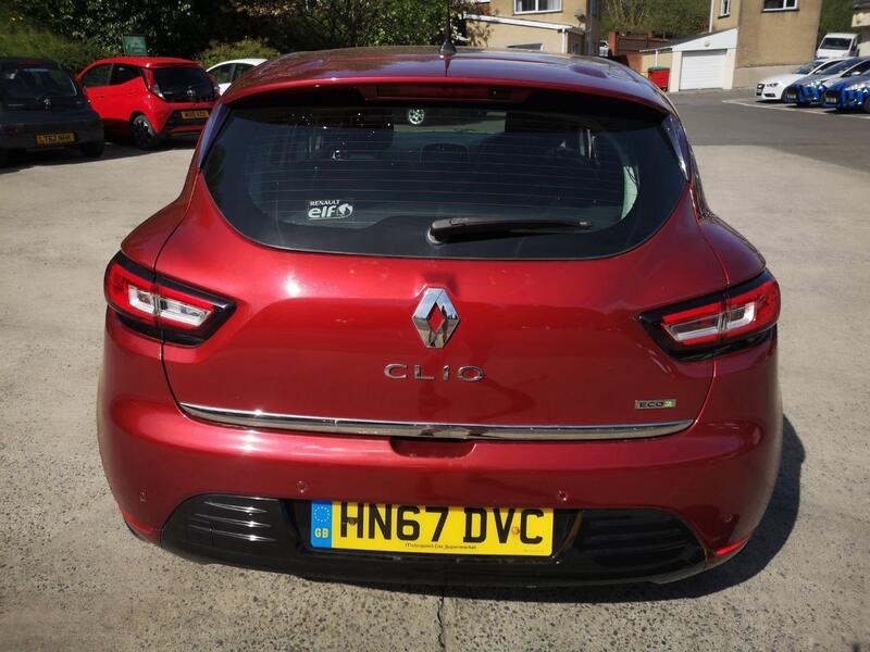RENAULT CLIO