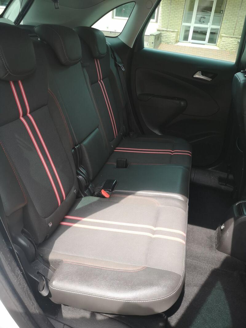 VAUXHALL CROSSLAND