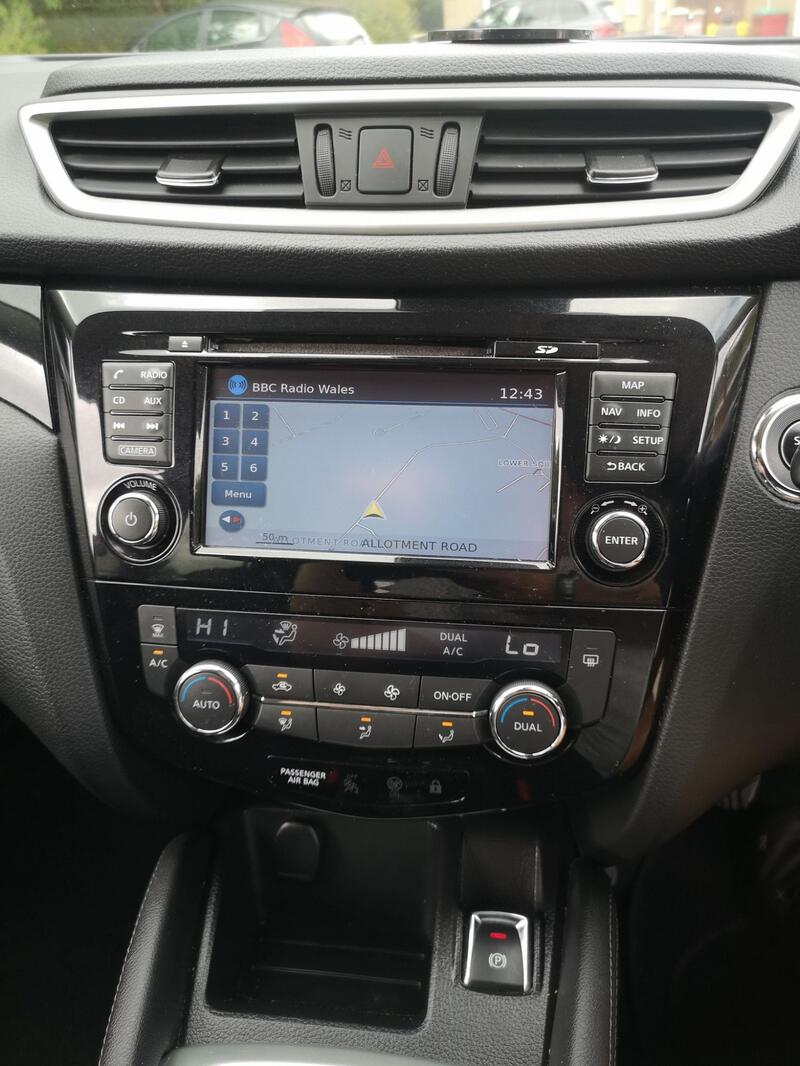 NISSAN QASHQAI